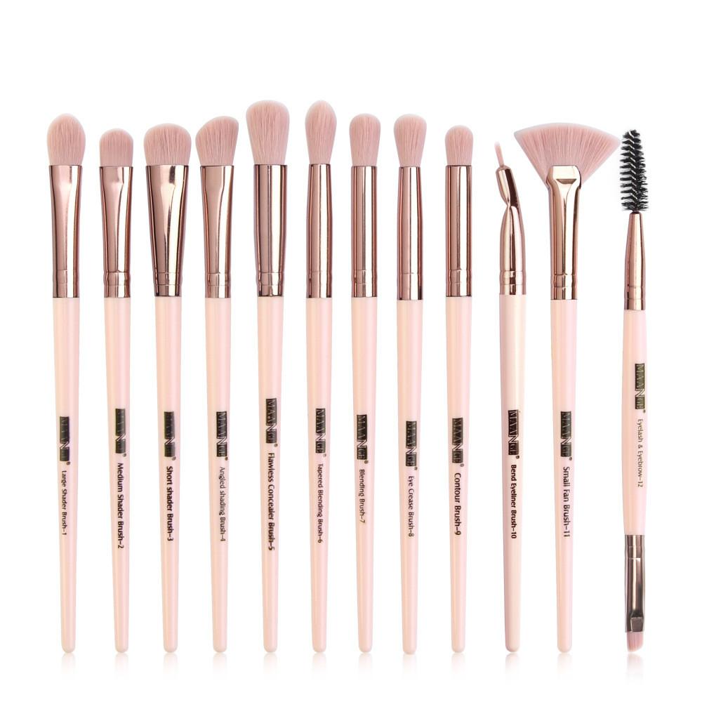 12 makeup brushes