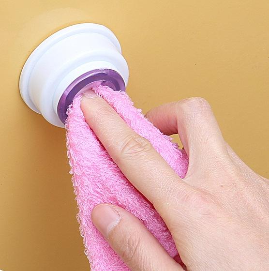 Towel clip hanger