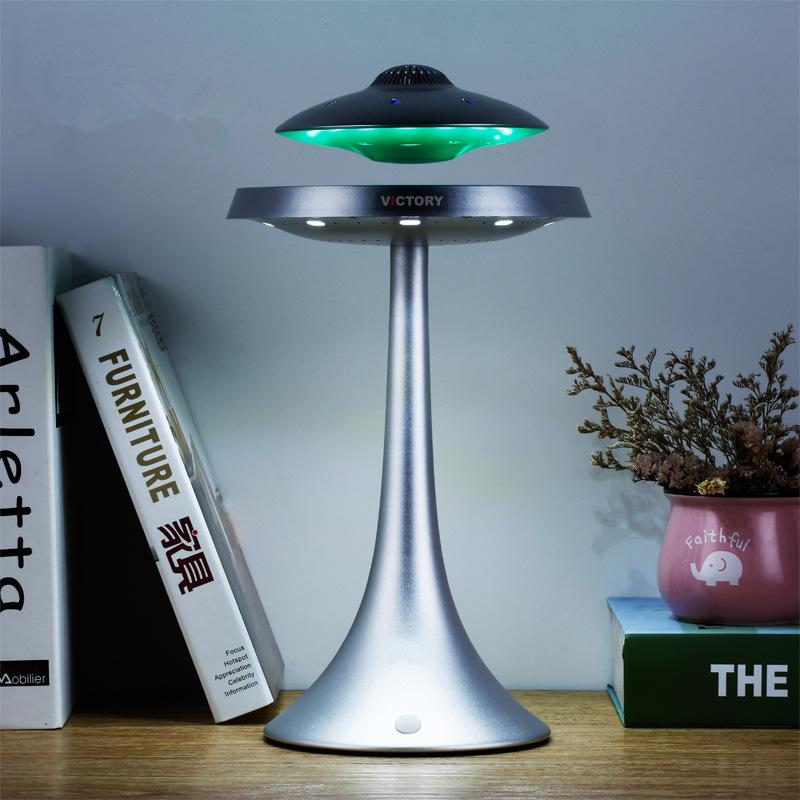 UFO Magnetic levitation bluetooth stereo Wireless charging Continue to life UFO sound Wireless bluetooth speakers Fashion lamp