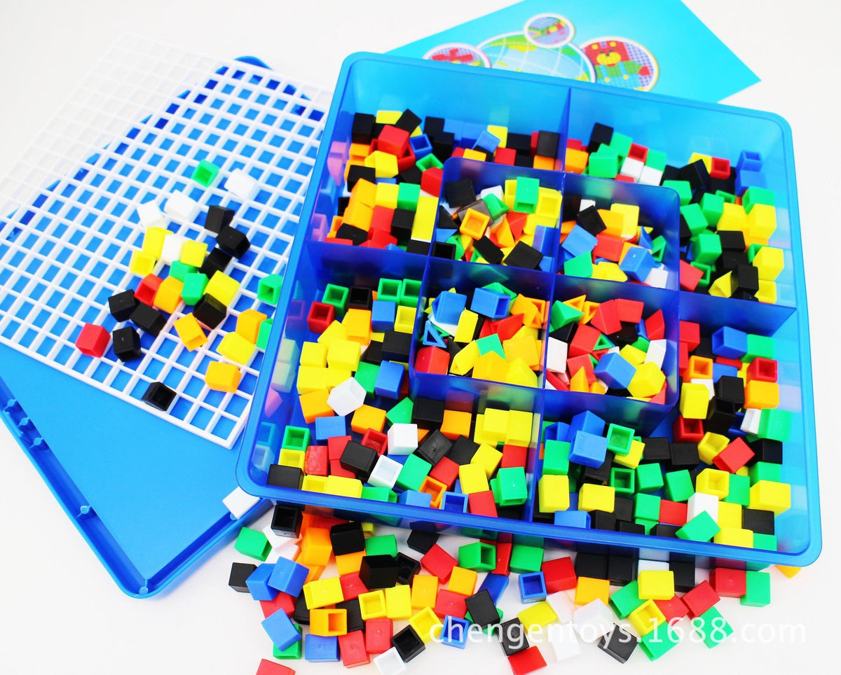 Educational toy nail puzzle