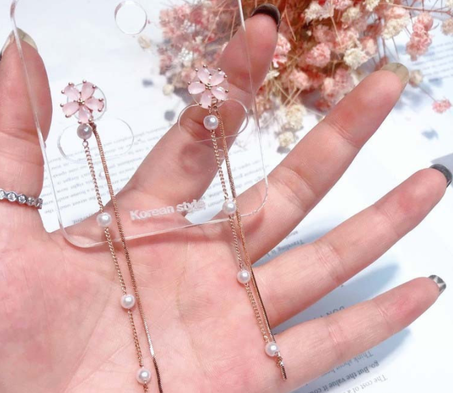 Flower pink tassel earrings