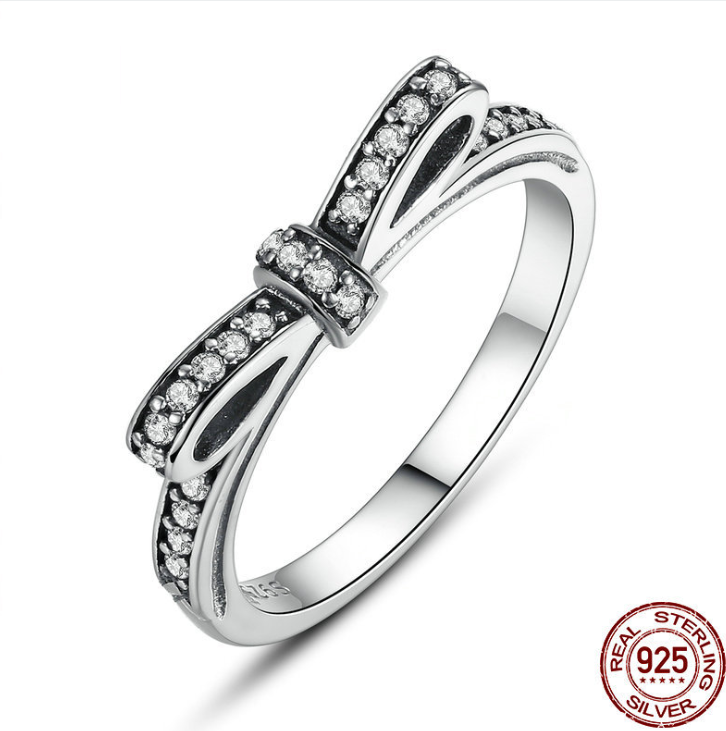 Cute bow ring