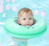 Inflatable safety collar