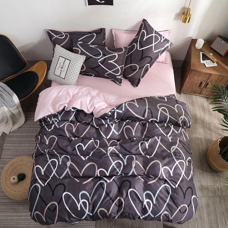 Heart print bedding set 3/4 pieces
