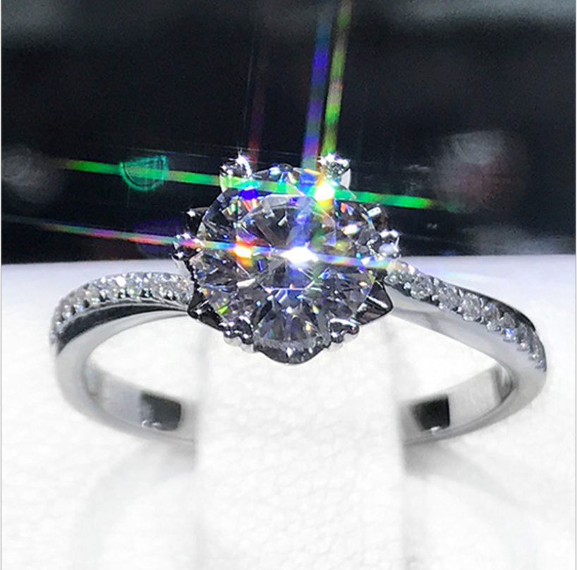 Simulation diamond elegant beautiful snowflake heart ring