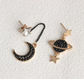 Korean fashion moon Saturn asymmetrical