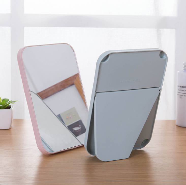 Makeup desktop mirror