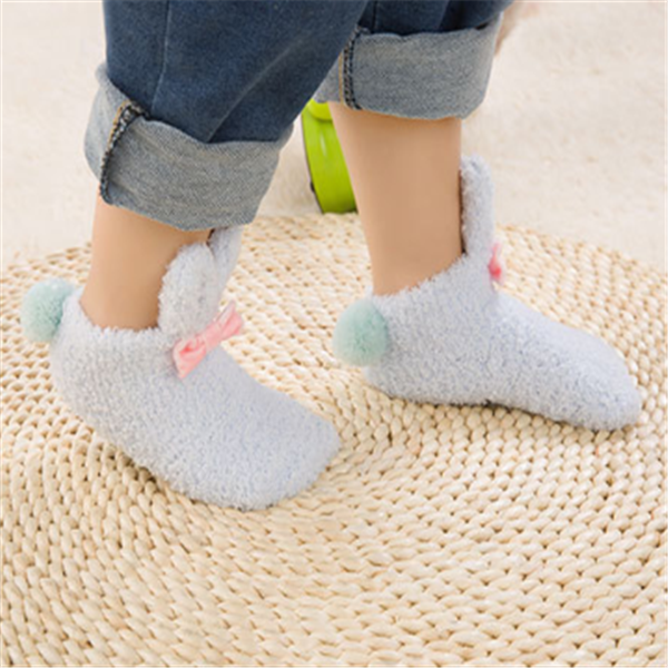 Coral velvet socks