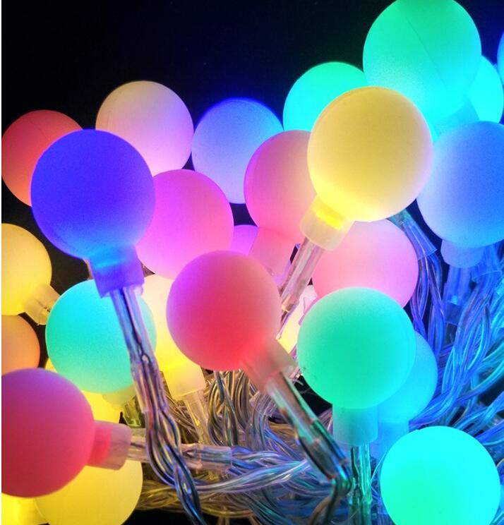 30 Ball LED Light