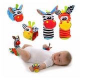 Sonajero Bebé Muñeca Y Calcetín