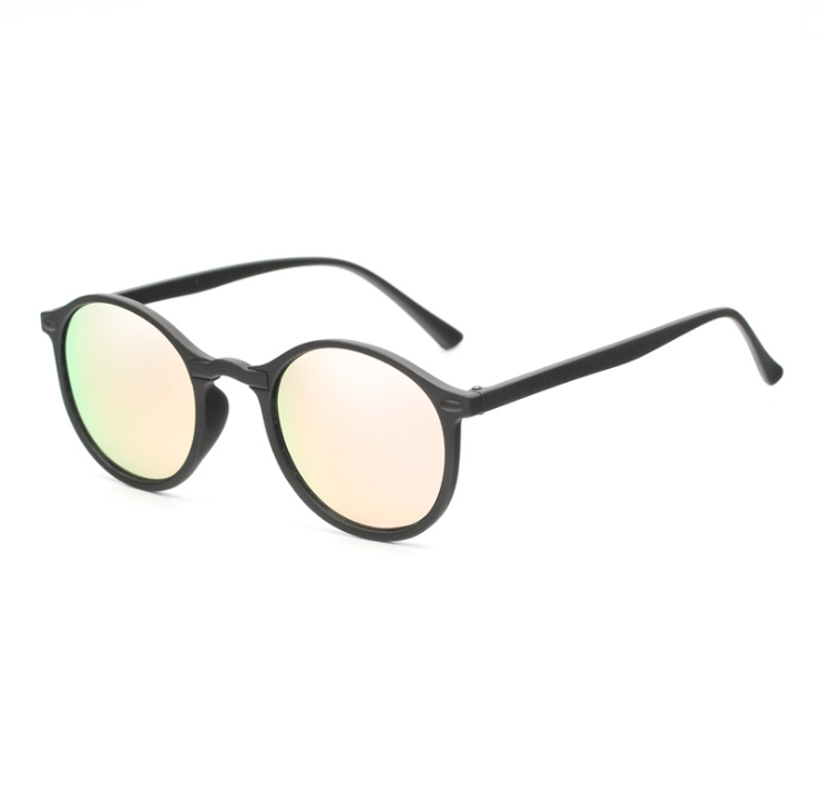 Polarized sunglasses sports