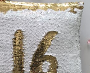 Factory direct supply of European double color glitter sequins pillow pillow Mermaid sleeve by a pillowcase customized wholesale