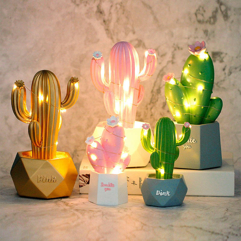 Luz nocturna de cactus