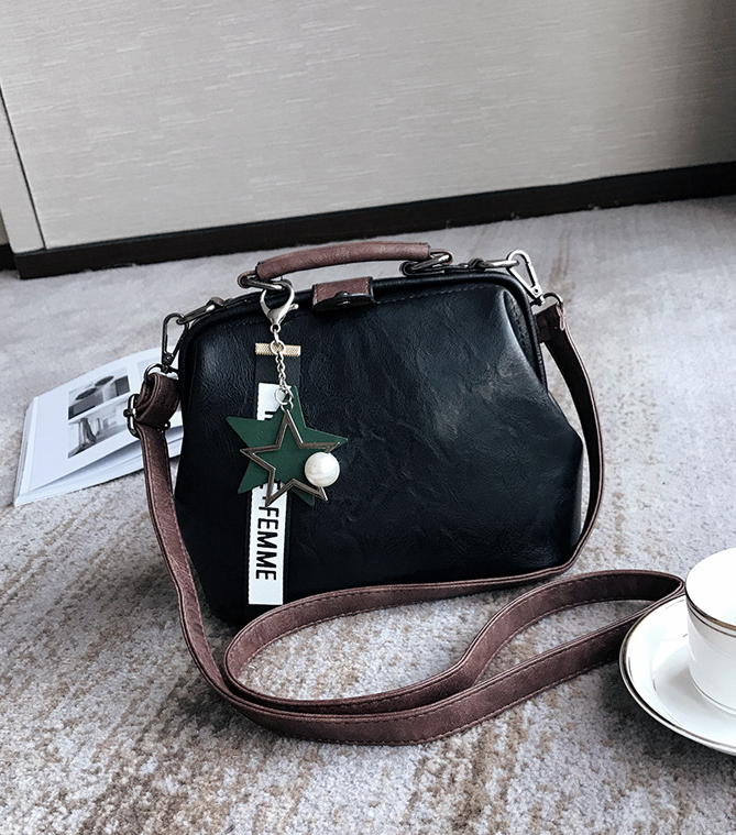 Bag female summer and autumn