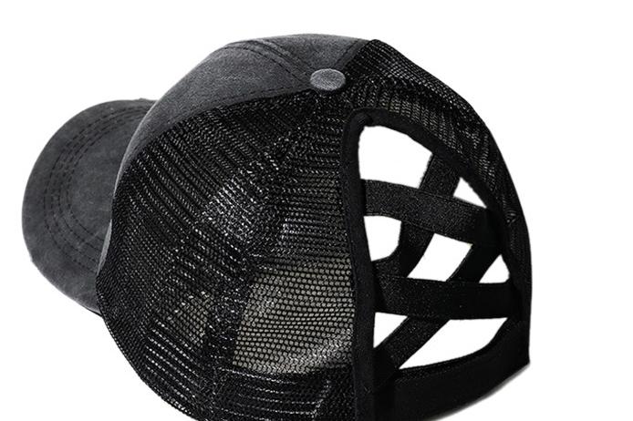 Camouflage baseball caps