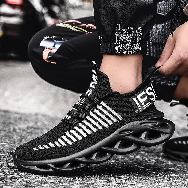 Flying woven mesh shoes