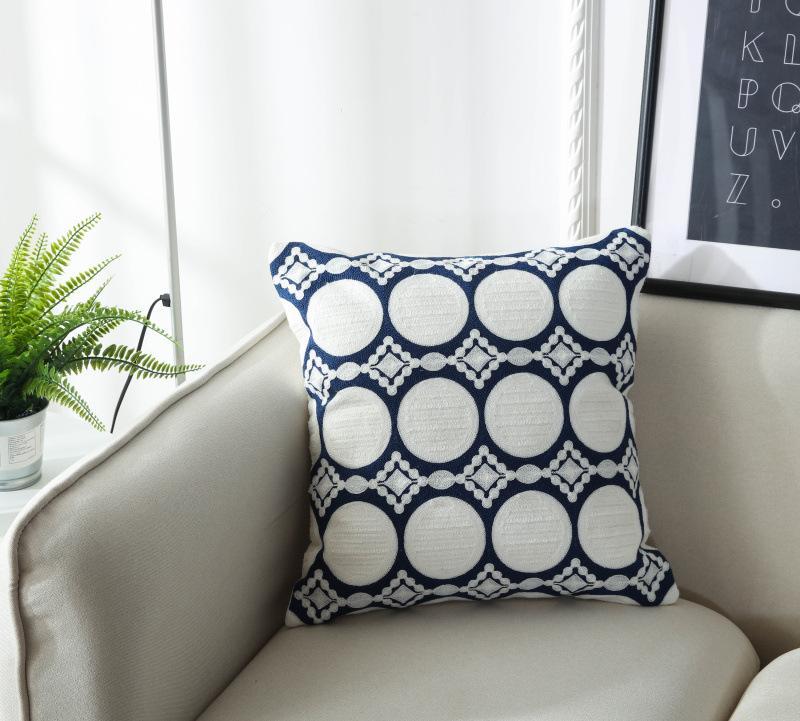 Composite wool embroidery pillow