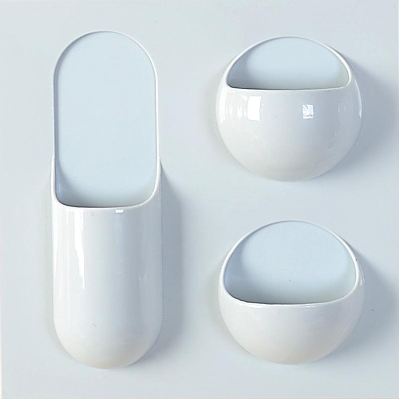 Creative and seamless powerful storage rack