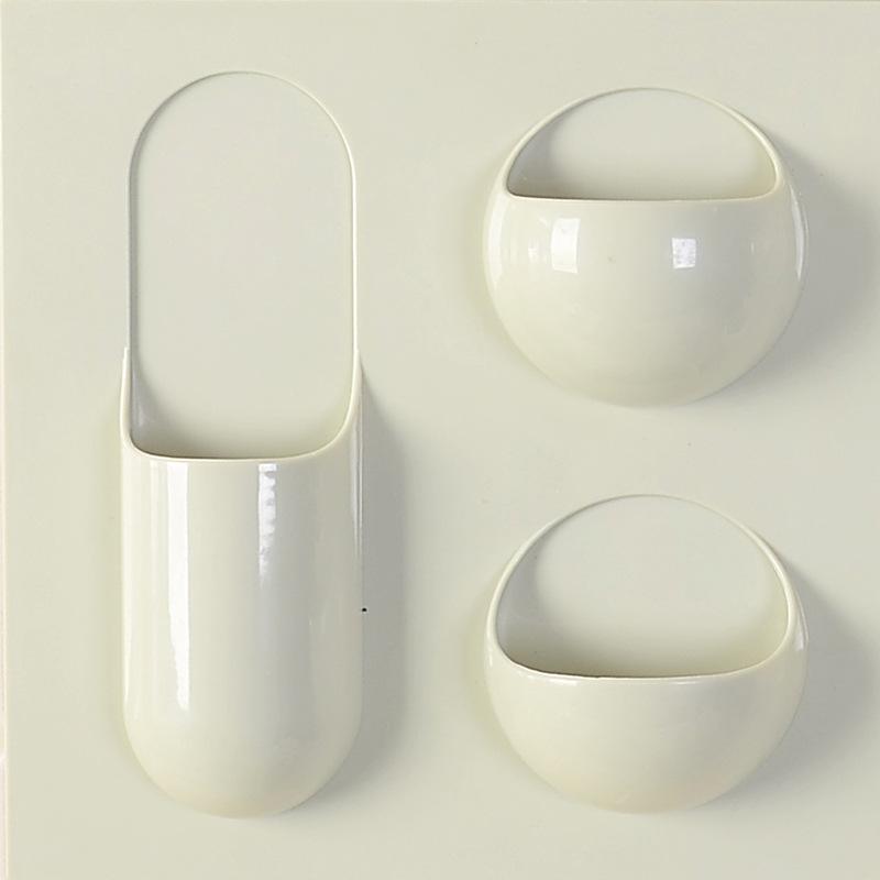 Creative and seamless powerful storage rack