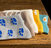 Pouch egg footprints, individual socks