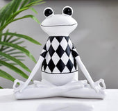 Creative Yoga frog model