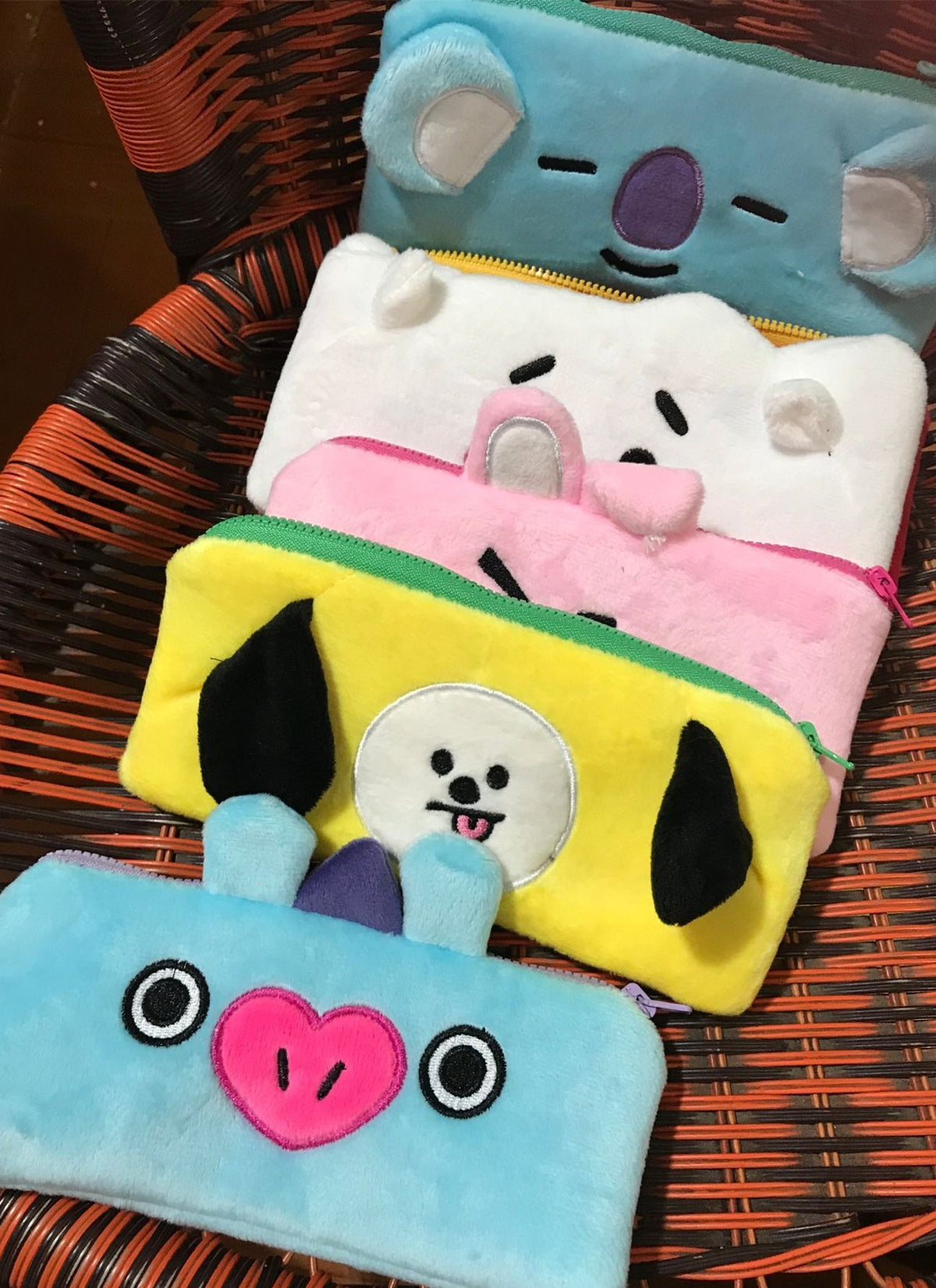 Plush pencil bag cartoon makeup purse storage bag
