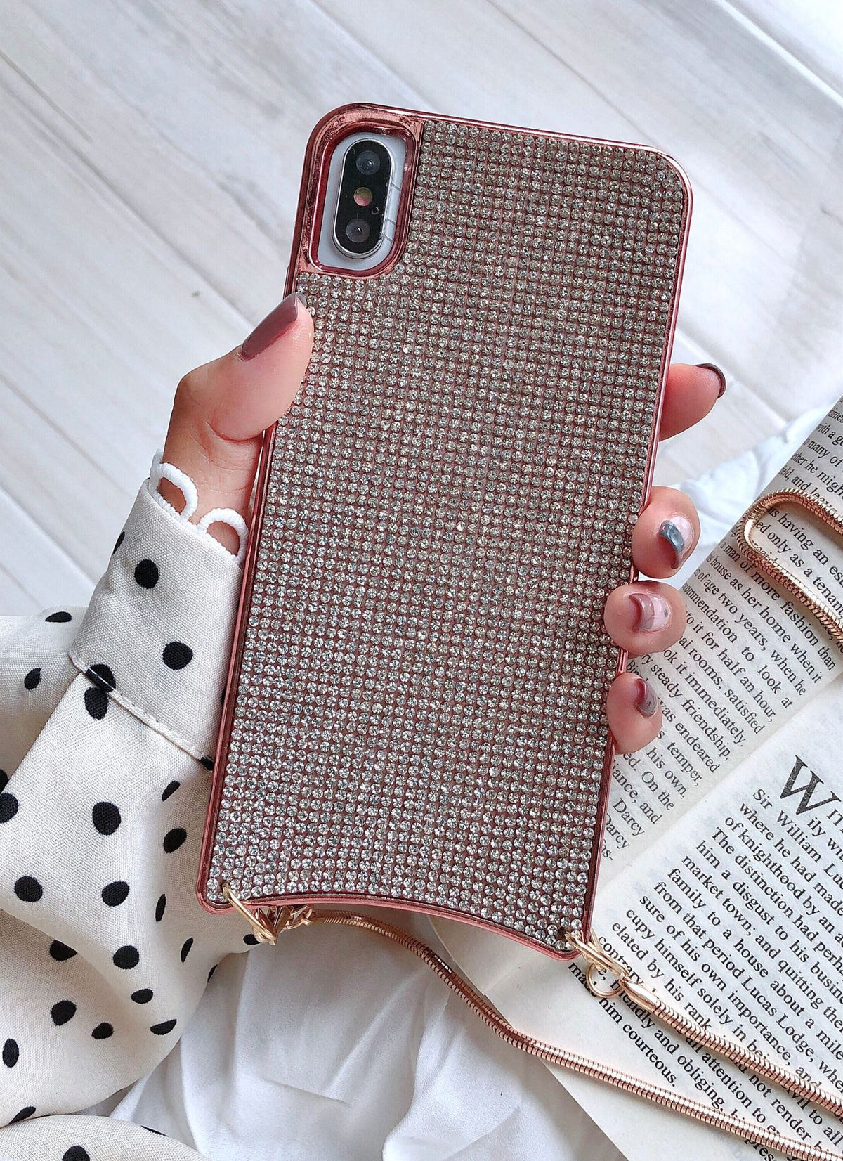 Thousands diamond lanyard  | IPhone