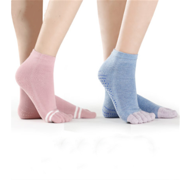 Yoga socks