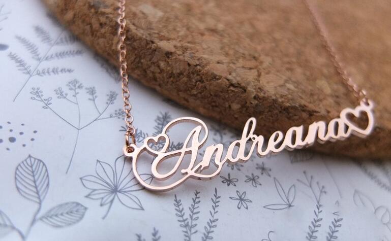Collar Con Nombre Personalizado Para Mujer