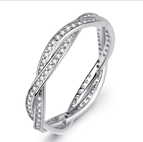 Incrustación de diamantes imitación 925