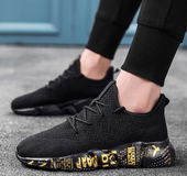 Breathable flying woven shoes