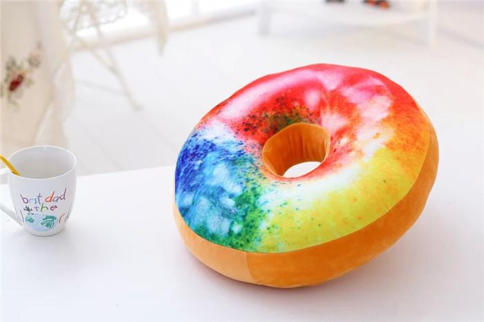 Creative donut cushion pillow cushion cushion bedding bottom hole plush toy factory wholesale