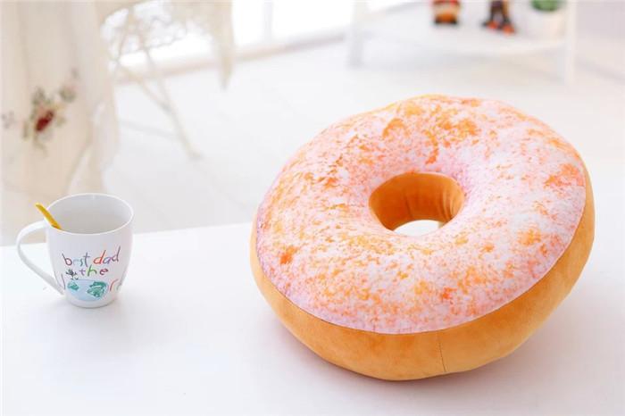 Creative donut cushion pillow cushion cushion bedding bottom hole plush toy factory wholesale