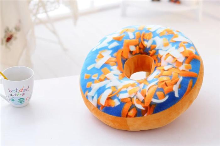 Creative donut cushion pillow cushion cushion bedding bottom hole plush toy factory wholesale