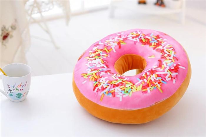 Creative donut cushion pillow cushion cushion bedding bottom hole plush toy factory wholesale