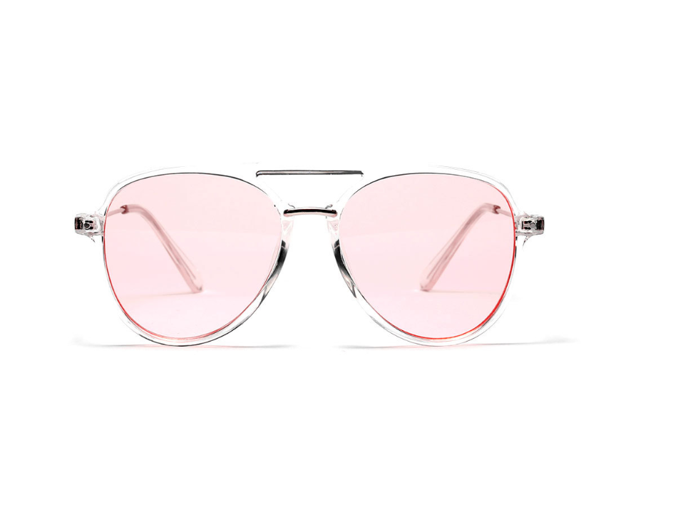 Color lens sunglasses women