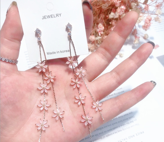 Flower pink tassel earrings