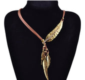Collar Hoja De Plumas