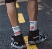 Korean letter men and women trend couple socks