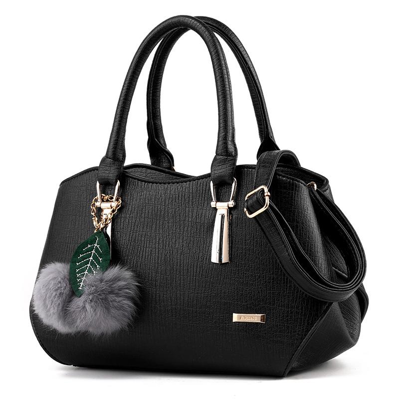 2020 new fashion handbags handbags leather bag and hang the hair ball single shoulder bag