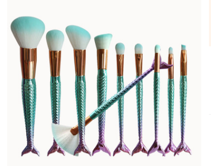 Pinceles de maquillaje en forma de sirena