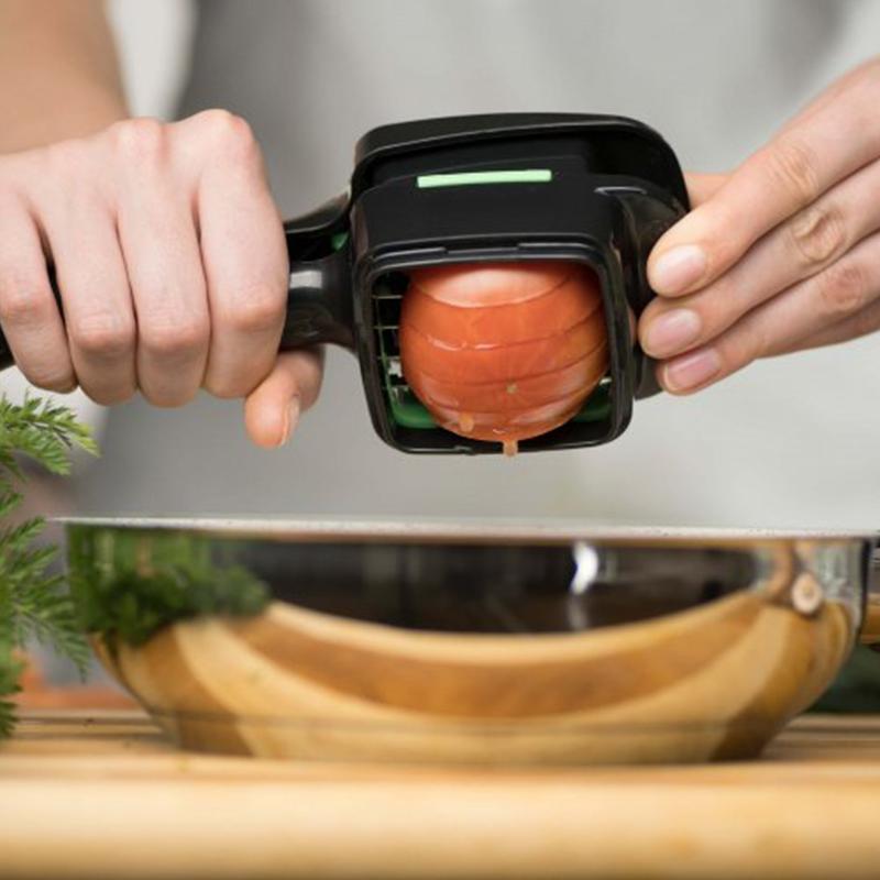 Multifunctional Pressing Shredder Fruit and Vegetable Sara Flower Quick Cut Knife Set