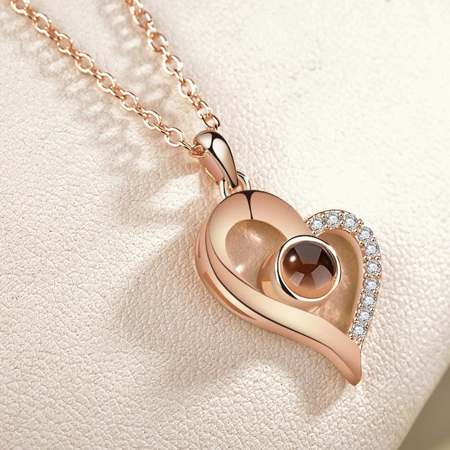 Collares con leyenda TE AMO en 100 idiomas