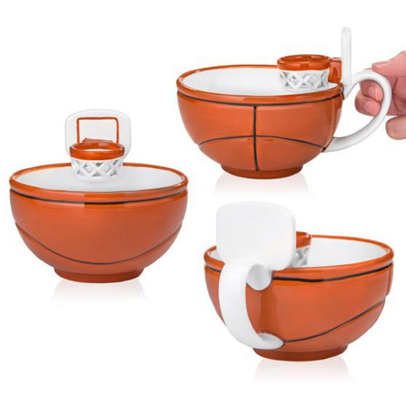 New products ceramic decoration small package candy box creative ceramic basketball football cup children's milk cup
