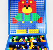 Educational toy nail puzzle