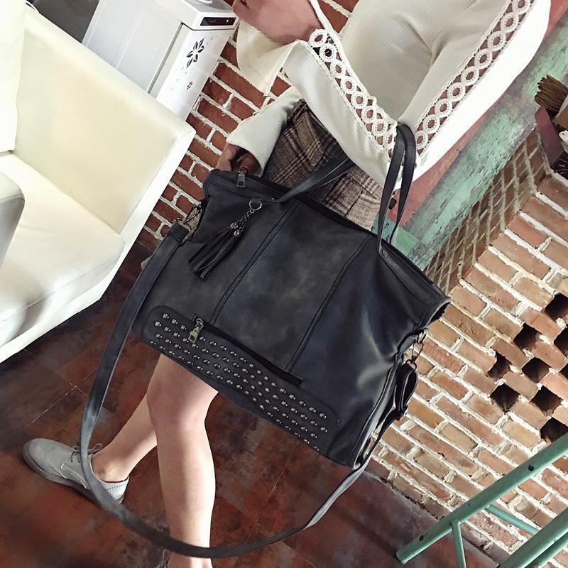 Fashion handbags