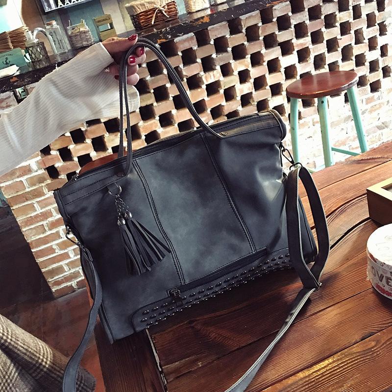 Fashion handbags