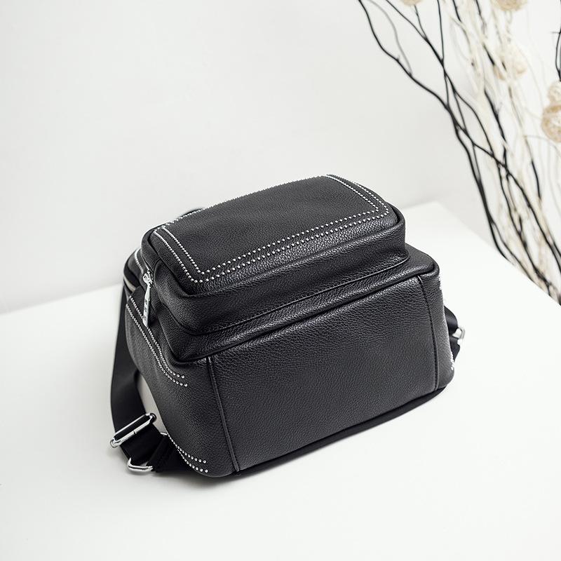 Backpack personality charm
