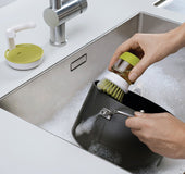 Cepillo dispensador de jabón