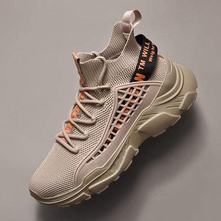 Men's sports casual shoes with socks